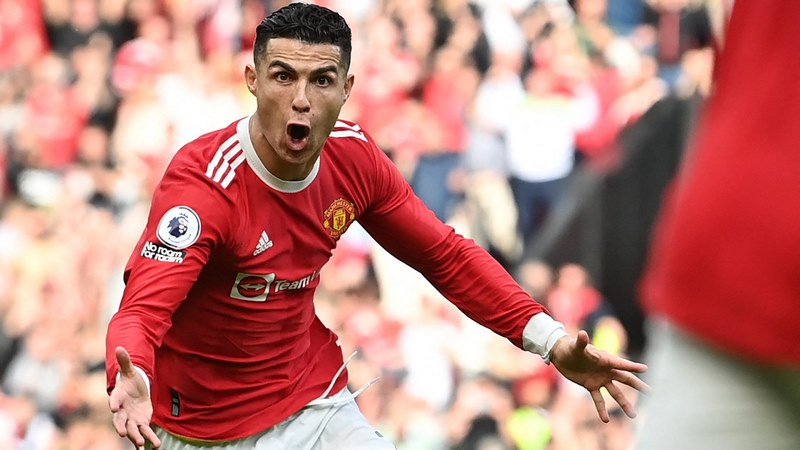 Rất nhiều người hâm mộ quan tâm năm 32 tuổi Ronaldo đang ở đội nào